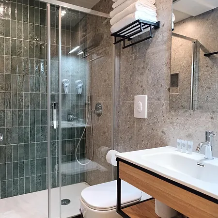 Honeycomb Apartment Rome