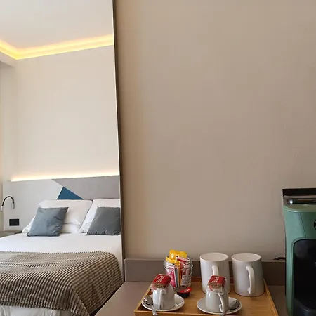 Honeycomb Apartment Rome